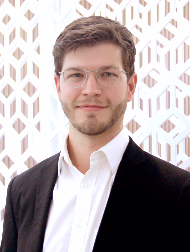 TYSON PHILLIPS - Computational Designer